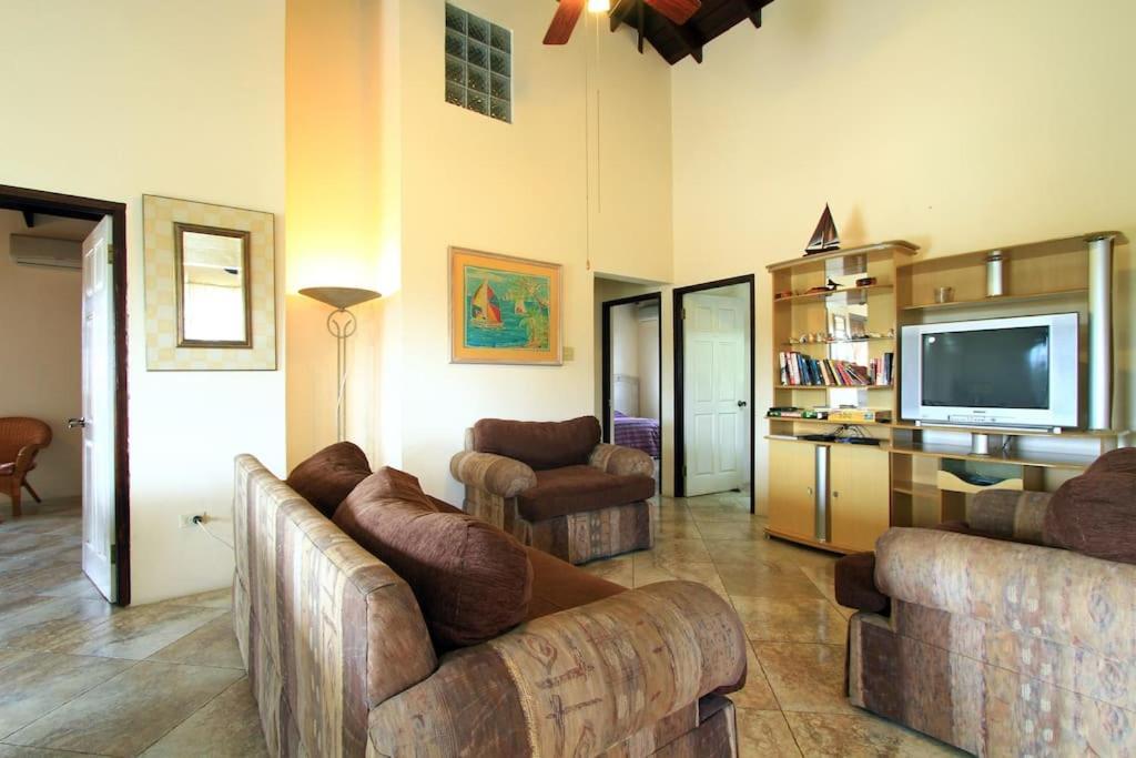 Sungold House Barbados Villa เซนต์ปีเตอร์ ภายนอก รูปภาพ